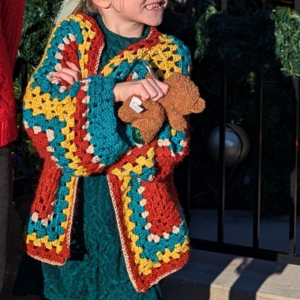 Red Cable Knit Sweater and Colorful Crochet Cardigan - Handmade 🤩
